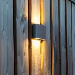 QAZQA Außenwandleuchte dunkelgrau 17,5 cm inkl. LED IP65 - Batt