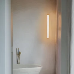 QAZQA Badezimmer Wandleuchte Messing 62 cm inkl. LED IP44 - Cascada