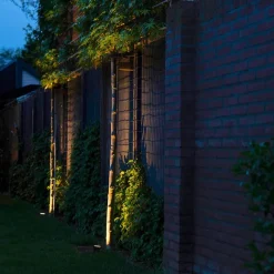 QAZQA Gartenstrahler schwarz inkl. Kabel und Stecker 200 cm IP65 - Basic