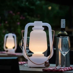 QAZQA Tischleuchte weiß IP44 inkl. Bluetooth Lautsprecher - Storm Music