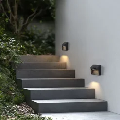 QAZQA Wandleuchte schwarz inkl. LED IP54 mit Bewegungssensor Solar - Border